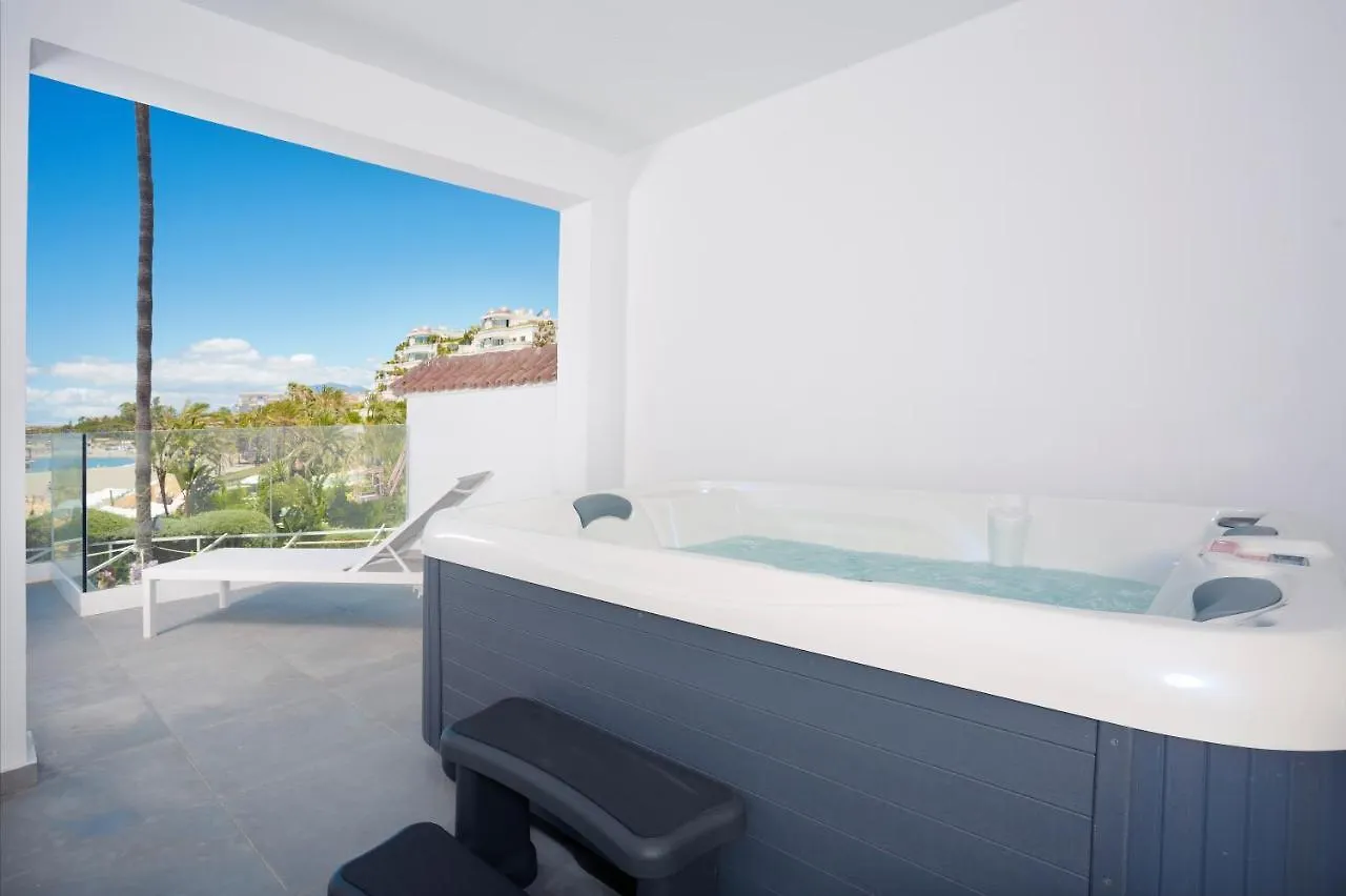 B51 Executive Flats Marbella Aparthotel Spain