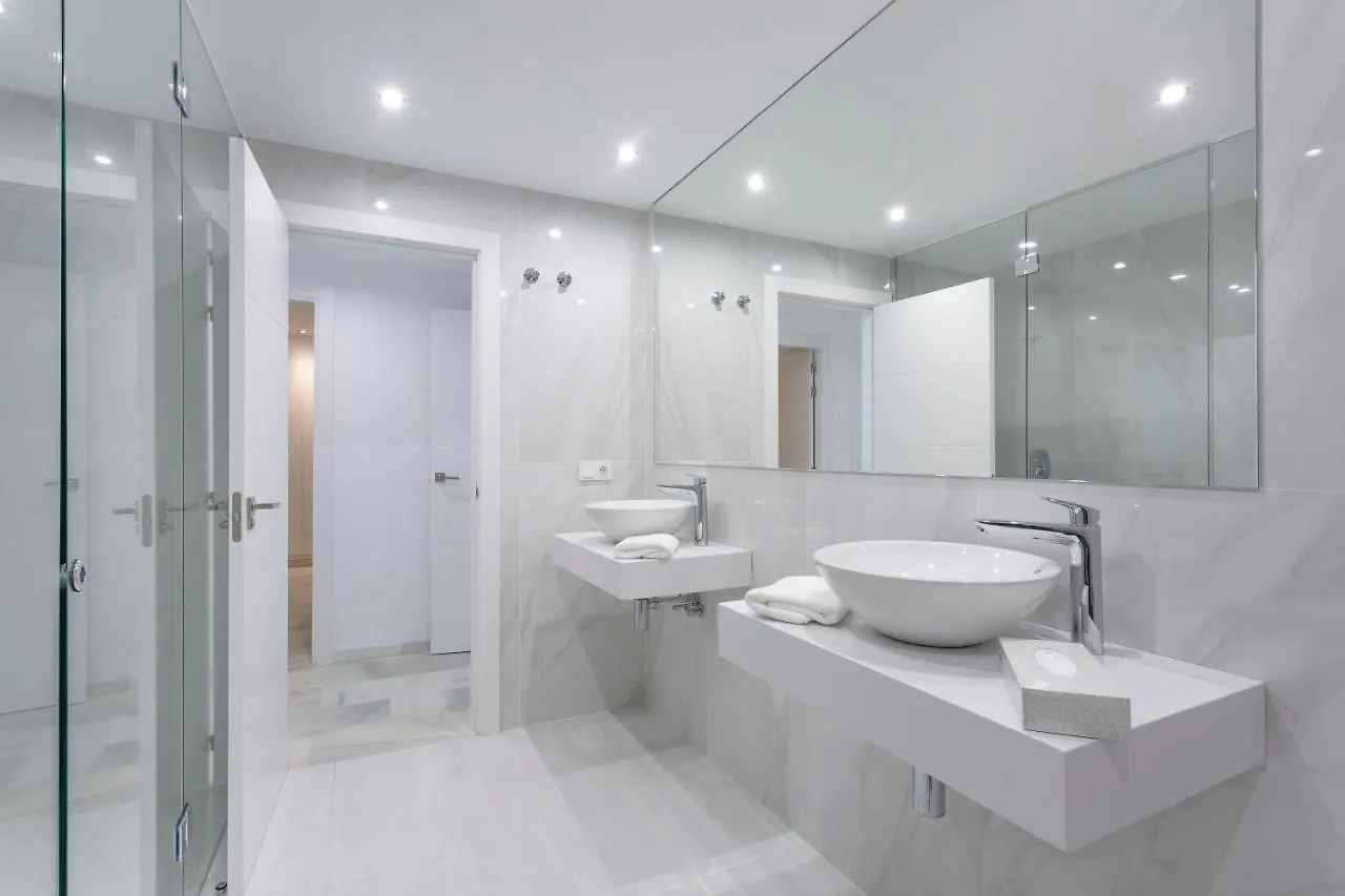 B51 Executive Flats Marbella Aparthotel Spain