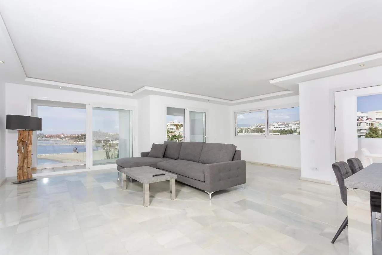 B51 Executive Flats Marbella Aparthotel